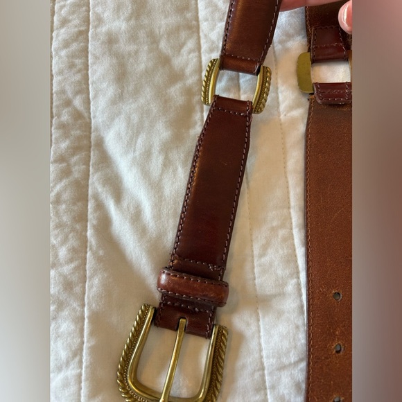 Fossil Gold Metal Brown Leather Belt. Size Medium. - Picture 2 of 13